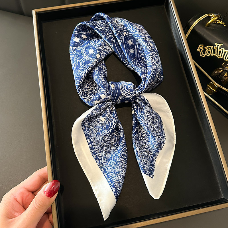 Retro Small Square Scarf Women's Spring, Autumn and Summer Matchinging Shirt Mother's Neck Protector Scarf Neck Gauze Scarf 70