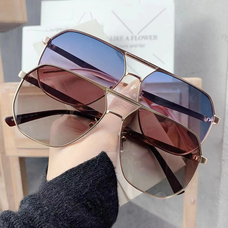 Capacious sunglasses