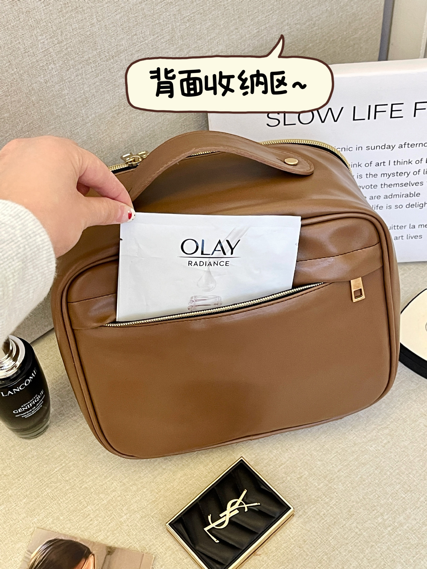 Bolso cosmético de cuero nuevo de alta calidad para mujer bolsa de almacenamiento de partición portátil de gran capacidad bolsa de almacenamiento impermeable de viaje bolsa de lavado