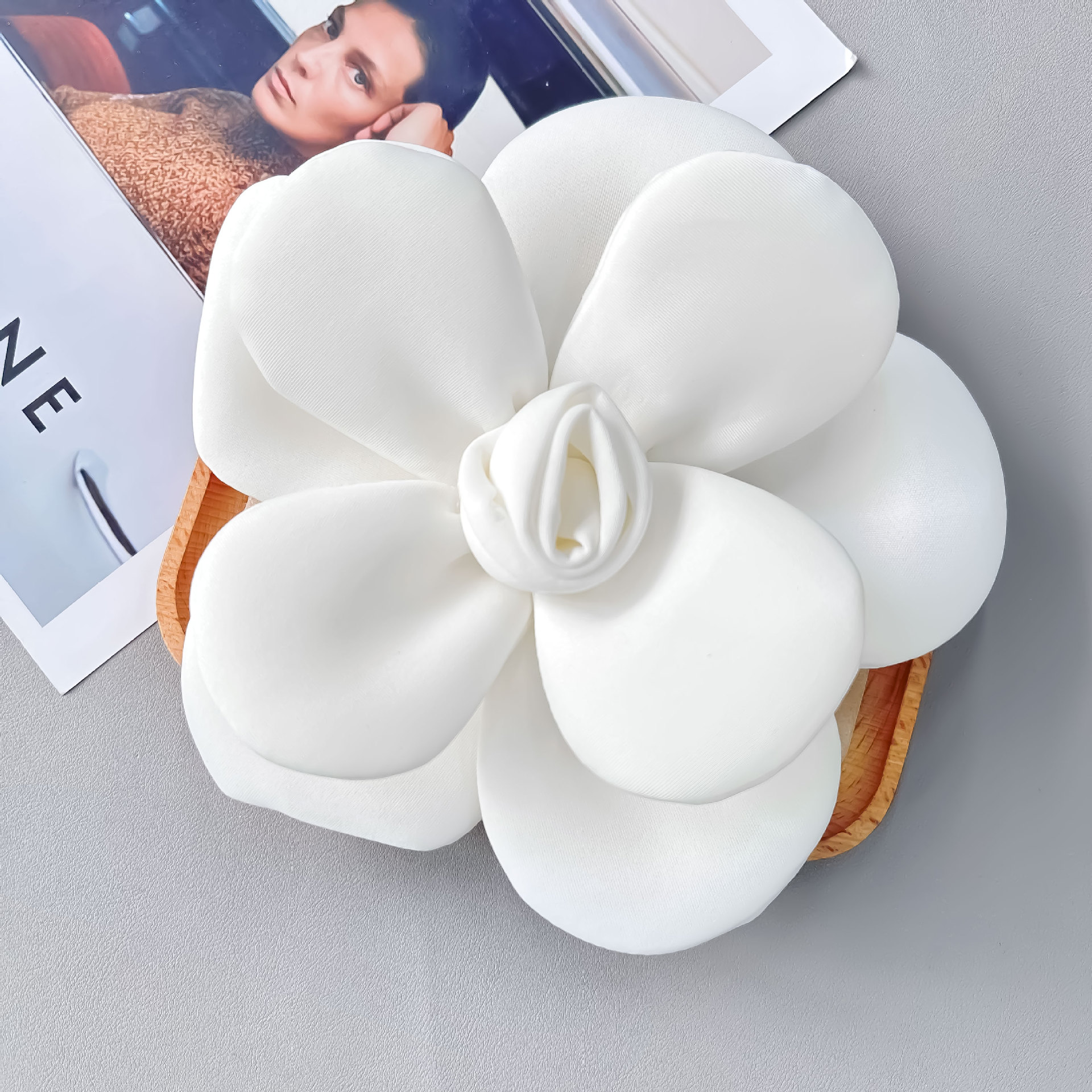 Europa y América estereoscópicos camellia flores grandes flores pectoral bolsos accesorios vestidos ropa de baño accesorios de boda image 10