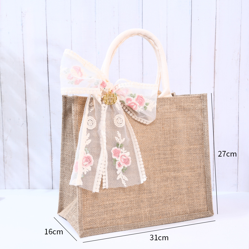 囍-b5 horizontal style (including happy word + silk scarf)