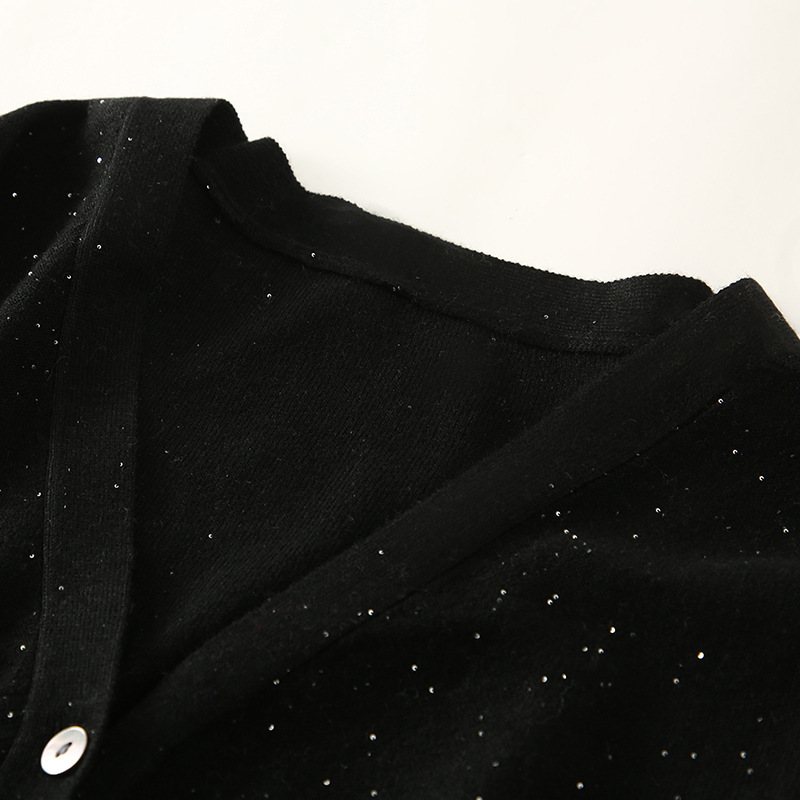 Spring and Autumn New Wool Knitted Cardigan Women's V Neck Sequin Loose Sweater Tops Easiest for Match Knitted Glitter Silk Top