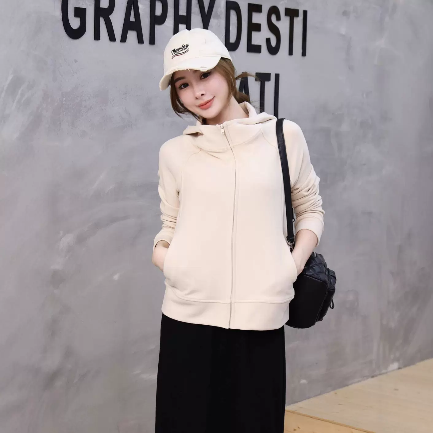 2025秋冬新款女士短外套连帽卫衣棒球服上衣女装冬季爆款小个子