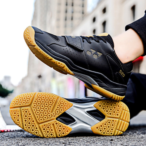  new badminton shoes for men, professional competition couples sports shoes, breathable high-end non-slip badminton shoes