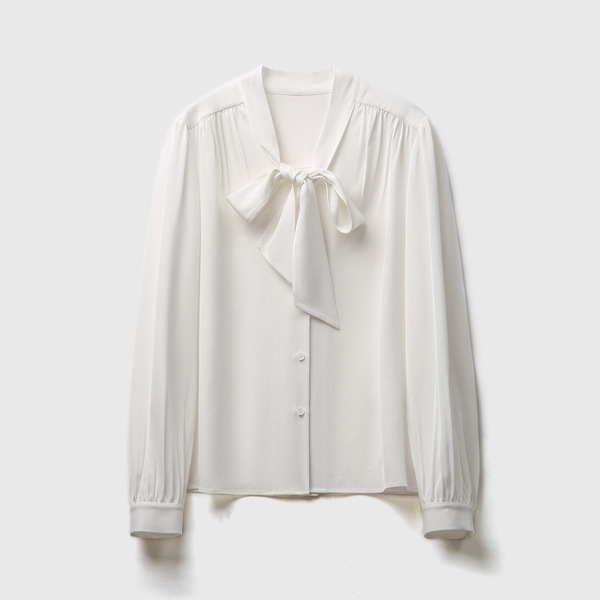 Autumn elegant shirt with bow