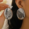 White K 3152