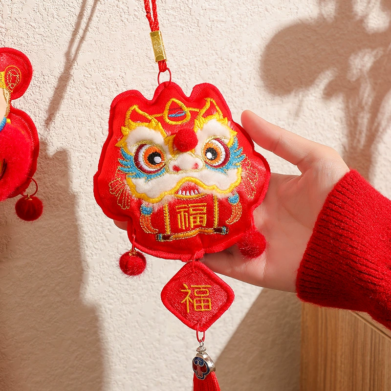 Новый год, китайский Новый год, праздничная атмосфера, макет 2025 новые благословения, плюшевые украшения, маленькие подвески, новогодние подвески оптом