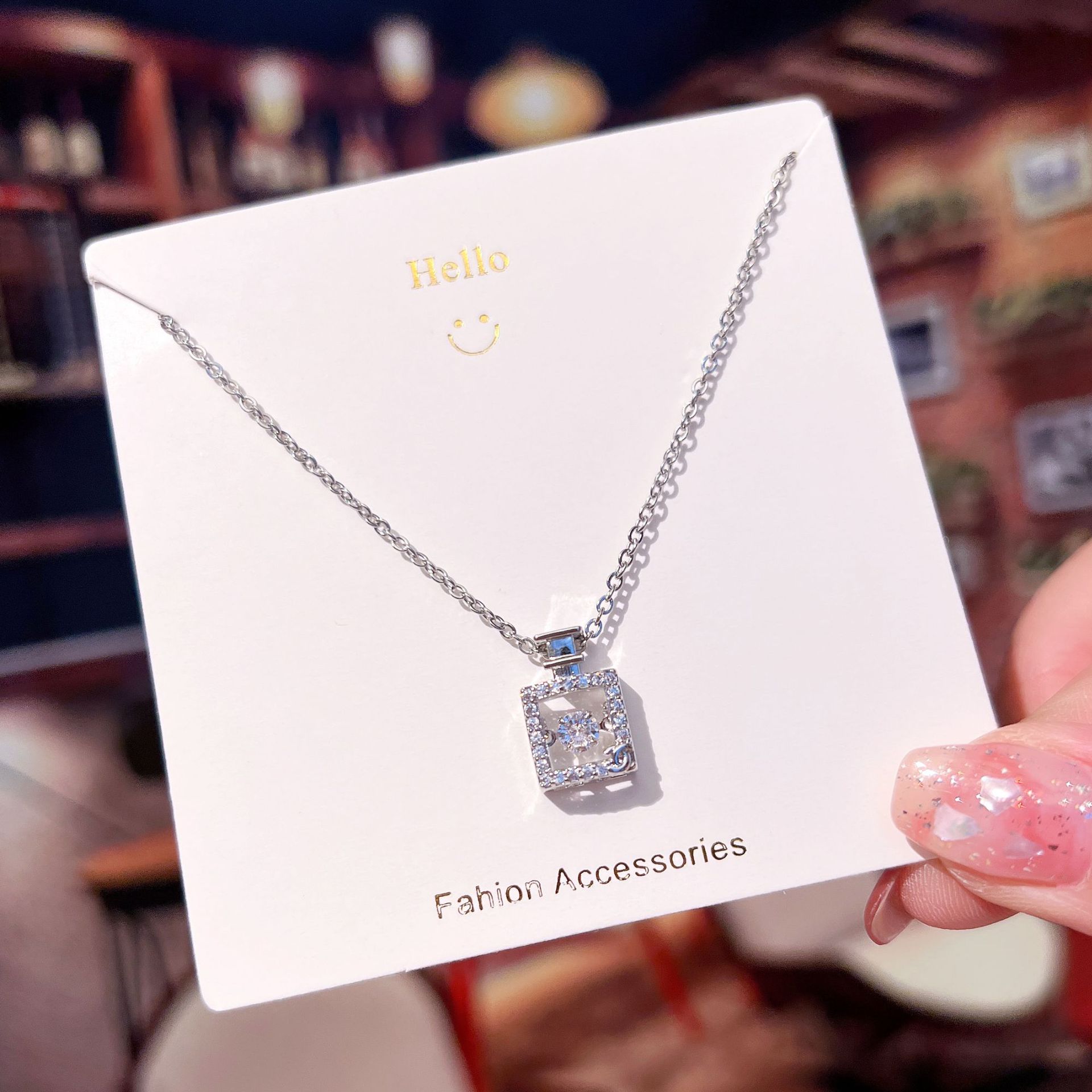 Fashion Crown Shell Titanium Steel Inlay Artificial Pearls Zircon Pendant Necklace 1 Piece