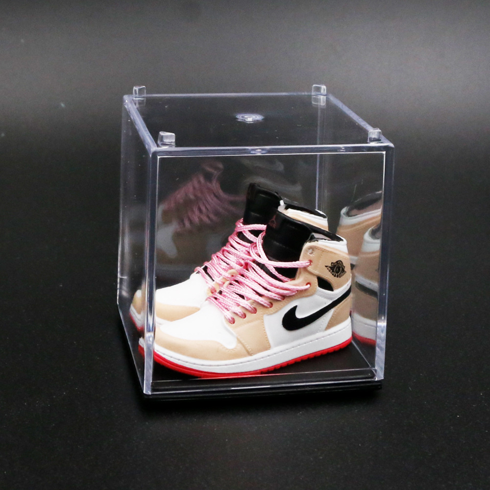 AJ zapatos de baloncesto zapatos de moda mini modelo tridimensional dedo del pie rojo y negro decoración del coche decoración de la torta modelo de zapato hecho a mano