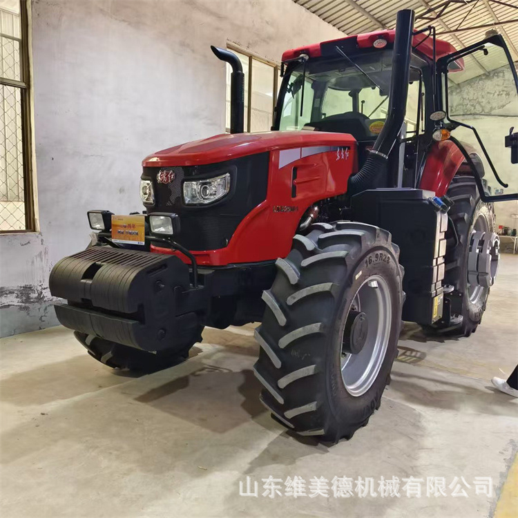 东方红LXA2104大马力拖拉机 威风大后桥 四驱六缸整地机