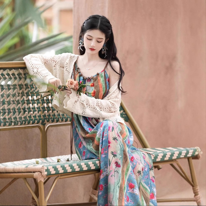 New Chinese Style National Style suit Yunnan Travel Wear Women's Wear Ethnic Style Photography Oil Painting Sling dress Cardigan