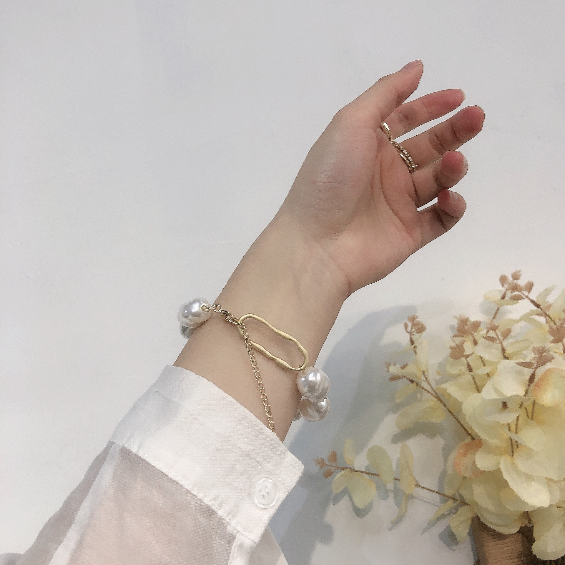 Fashion Solid Color Imitation Pearl Copper Beaded Plating Bracelets 1 Piece