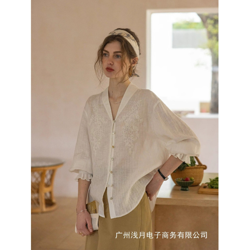 "Morning on the Seine" Linen Jacquard Texture V-Neck Shirt with Rope Embroidery and Gathered Three-Quarter Sleeve Design