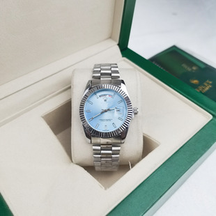 �ڼ����Q�������ֱ��p�՚v��־ϵ��Ůʿ䓎�ȫ�ԄӷǙCеŮʿ�ֱ�