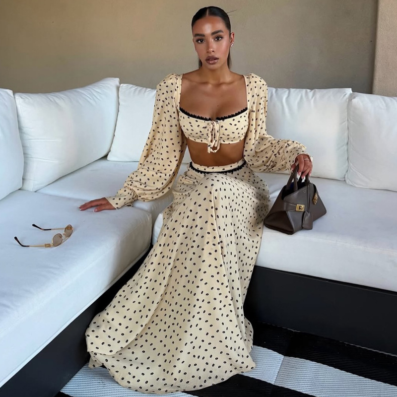 2026 Spring/Summer European and American Cross-Border New Sweet and Spicy Vacation Style Polka Dot Square Neck Lantern Sleeve Flared Long Dress Set 2026 Spring/Summer European and American Cross-Border New Sweet and Spicy Vacation Style Polka Dot Square Neck Lantern Sleeve Flared Long Dress Set