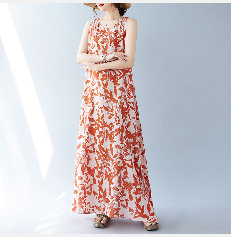 Real Shot Of The 2024 Summer New Bohemian Artistic Loose Sleeveless Round-neck Printed Mid-length Dress For Women_ecoleips.com