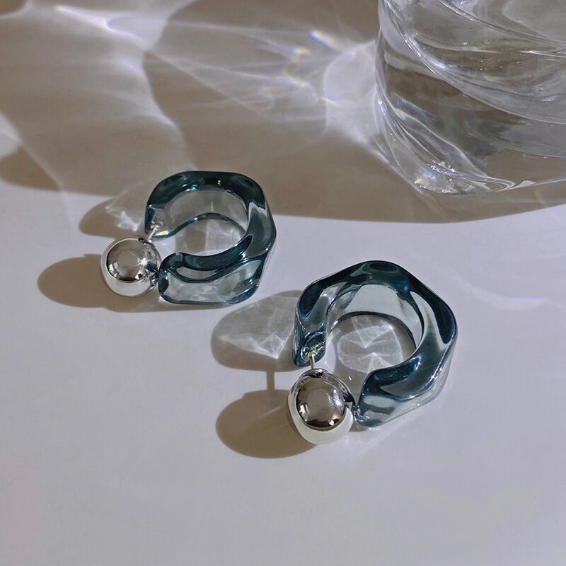 Trendy irregular resin acrylic earrings a multi-wear C- shaped geometric earrings transparent multicolor earrings