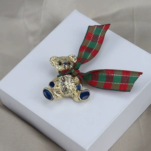 Antique brand re-engraved European antique super cute enamel bear brooch corsage cute retro niche