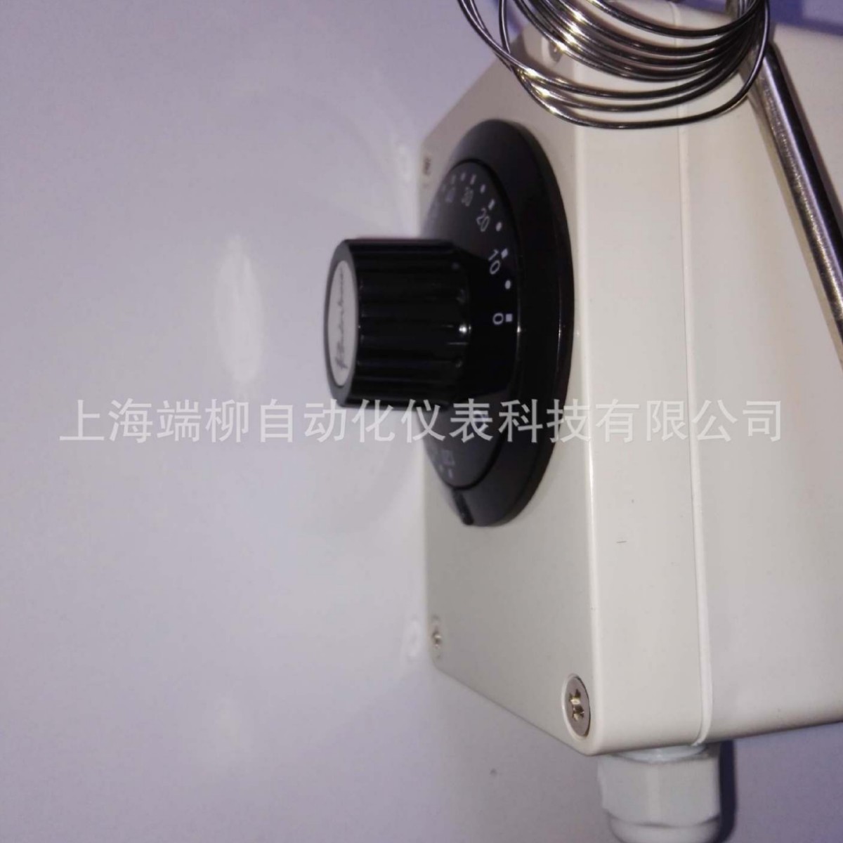 供应带防水防尘功能的韩国高精度彩虹温控TS-080SB