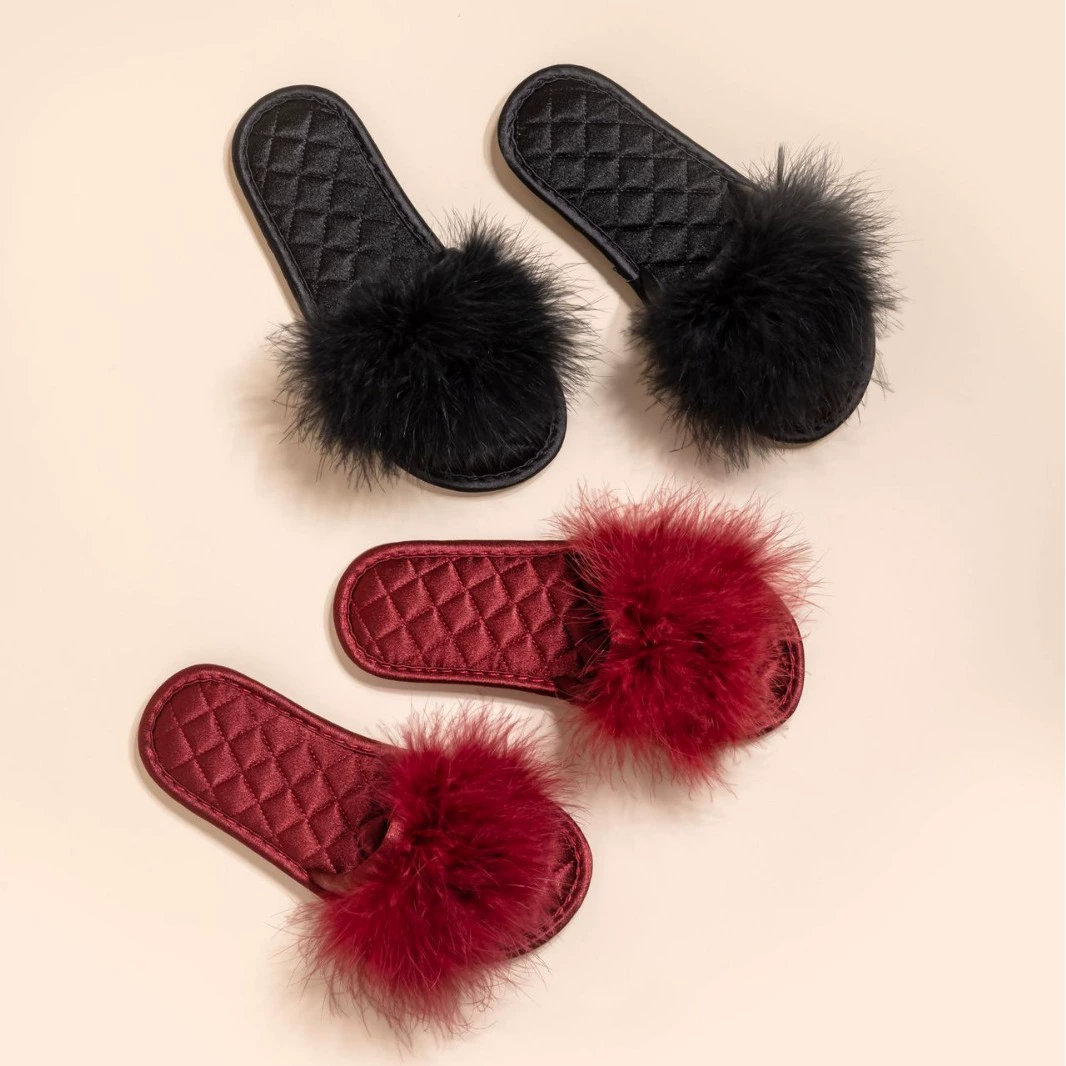 Перо тапочки женские летом носят сетчатые красные меховые туфли