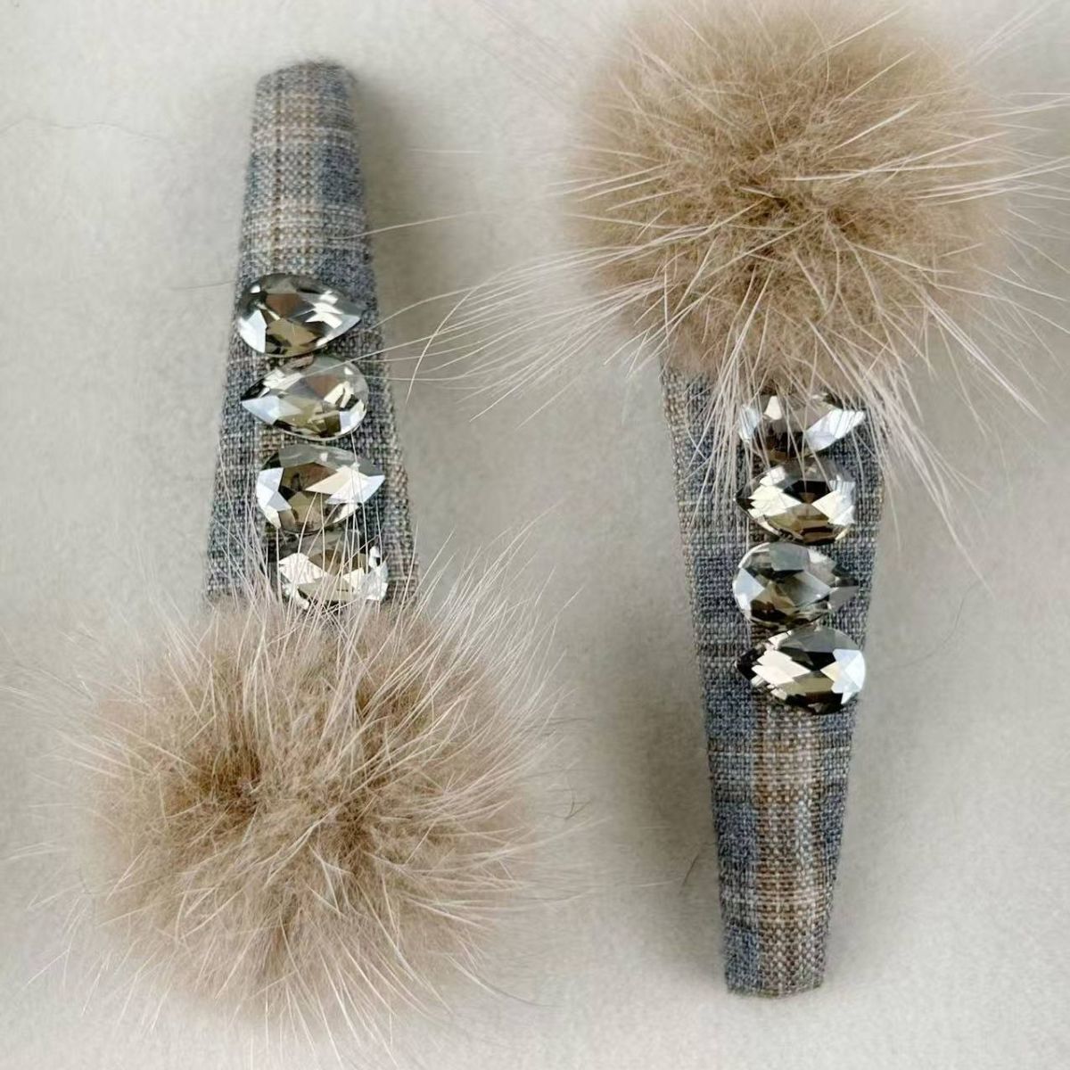 Light Luxury Fur Ball Diamond Bb Clip Elegant Japanese and Korean High-End Hairpin Exquisite Cute Hair Accessory Hair Clip