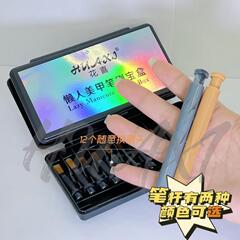新しいネイルショップ専用のシンプルな多色は、ブラシヘッドの多機能ネイルブラシ用ブラシツールを自由に交換できます