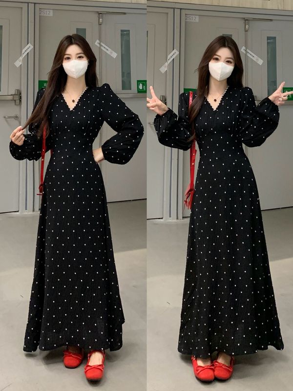 大码女装2025秋季气质赫本风收腰显瘦式复古长袖连衣裙女|undefined