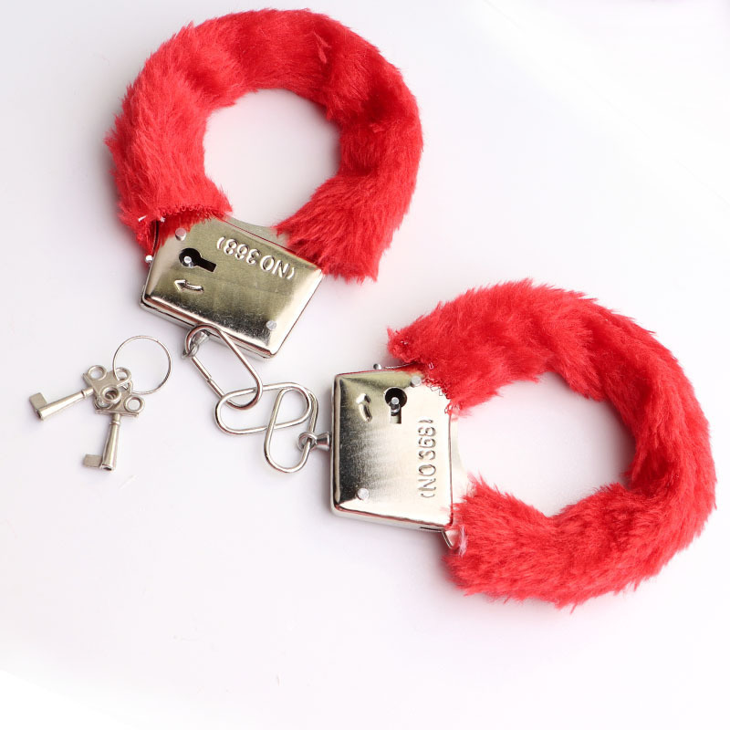 Plush Couple’s Bed Restraint Set with Metal Handcuffs and Straps — detail image 9