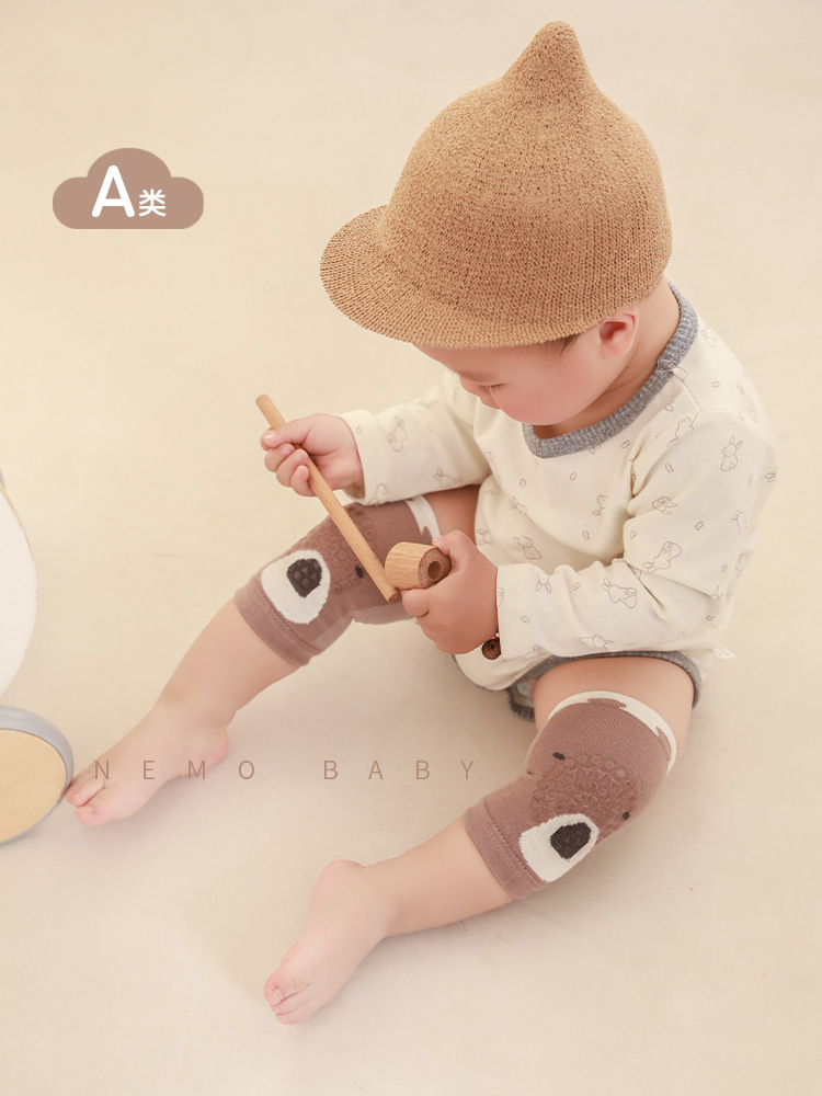 Rodillera para niños primavera, verano y otoño bebé gateando bebé anti-caída gateando niño equipo de protección funda de rodillera para niños