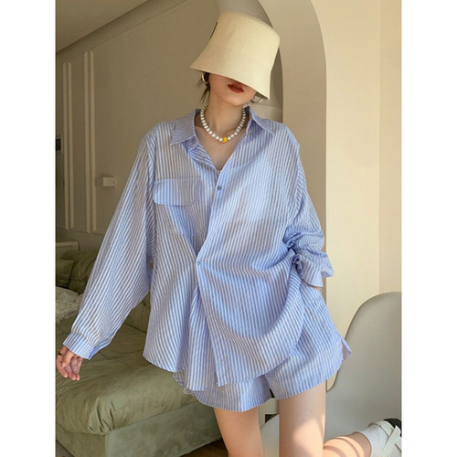Fashionable casual striped suit for women 2026 summer new style thin loose sunscreen top and shorts two-piece set of foreign style