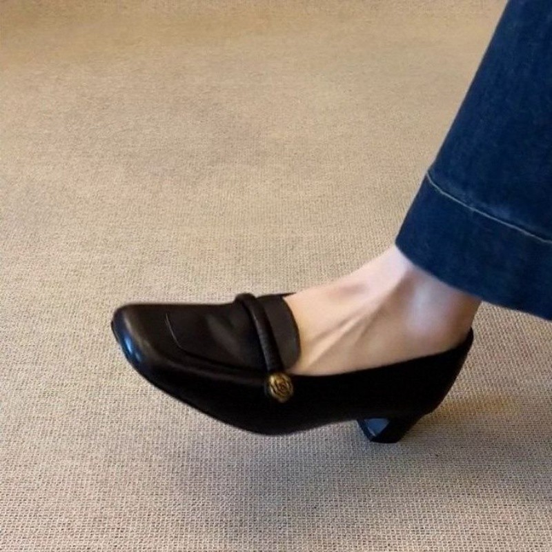 2026 verano nuevo zapatos de un pie Lefour zapatos de cuero retrógrado zapatos de textura simple Lefour zapatos de mujer zapatos de soltero