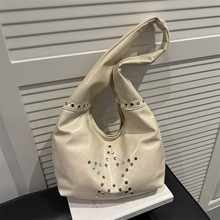 �羳�����͹Ű����Tᔆμ�Ҹ�°���bags2025�ﶬ�¿���������ذ�