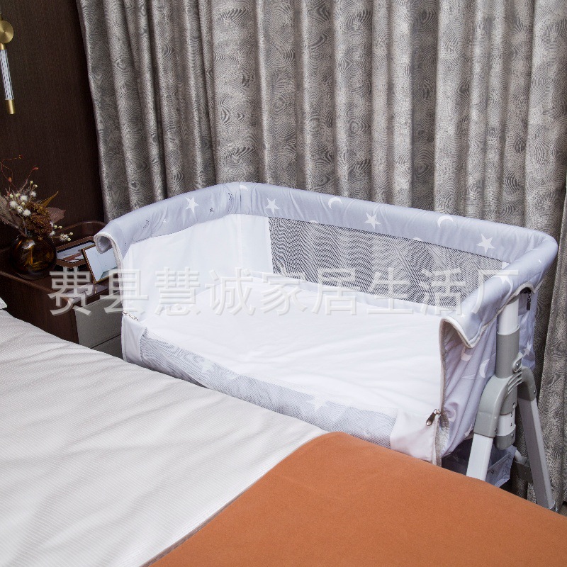 婴儿床可移动多功能便携式宝宝床可折叠摇篮床新生儿拼