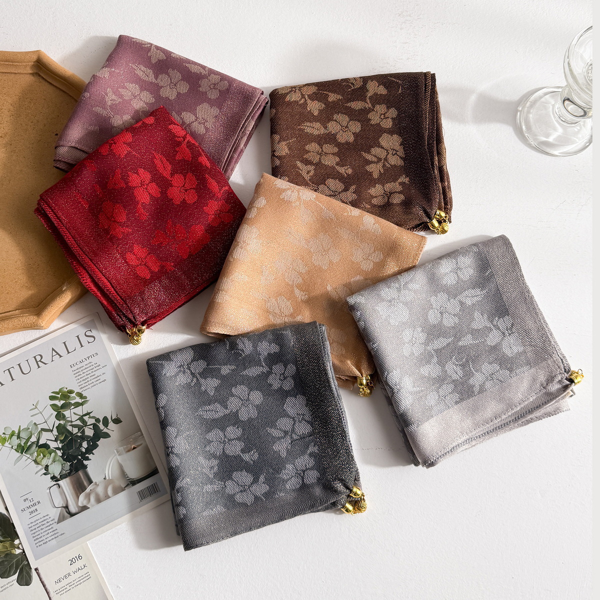 新款提花棉麻围巾秋冬气质百搭70*70磁扣方巾护颈轻奢高级时尚JUL