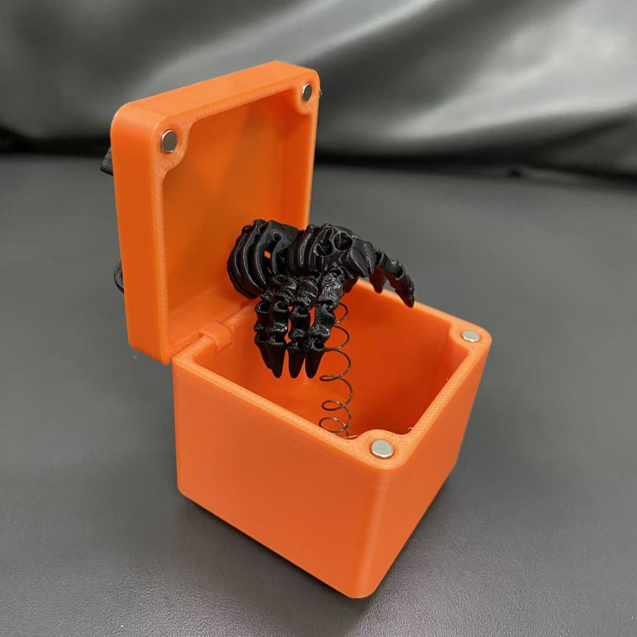 업그레이드된 깜짝 할로윈 거미 5*6 42g