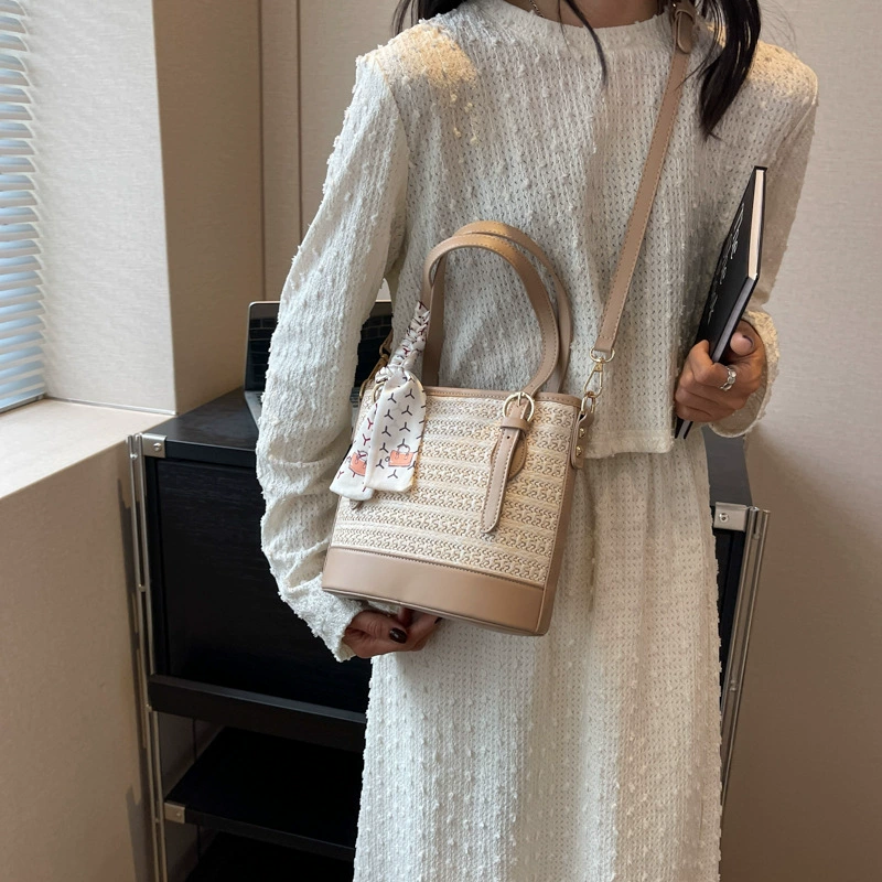 Small design fashionable woven summer shoulder bag for leisure, Korean style