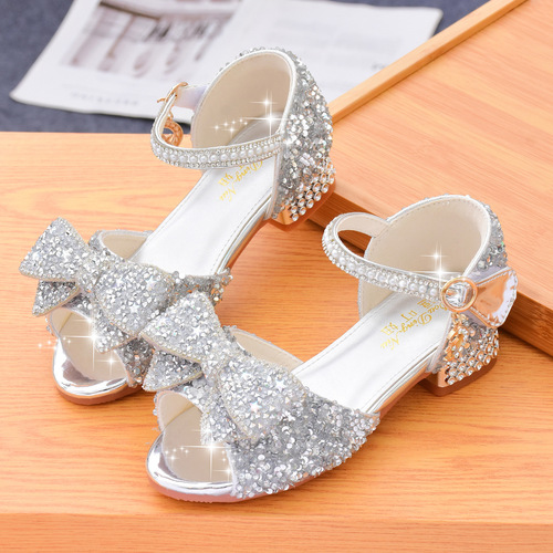 女童凉鞋公主夏季宝宝水晶鞋新款小女孩软底高跟鞋表演儿童鞋
