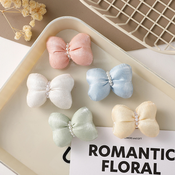 cute children's cloth with bow pearl