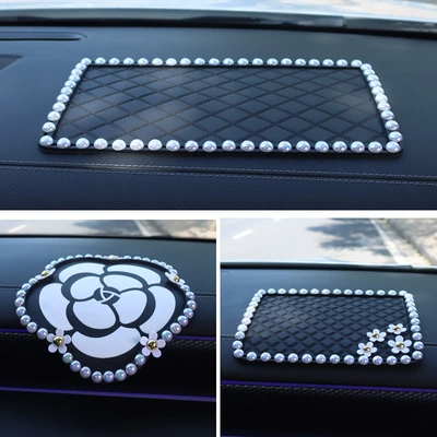 New creative car supplies diamond-encrusted Camellia car anti-slip mat female car car ornaments jewelry manufacturers