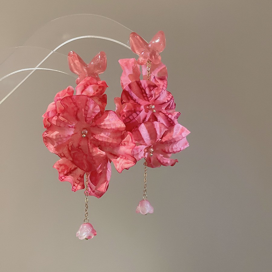 37 # Aguja de plata-rosa roja