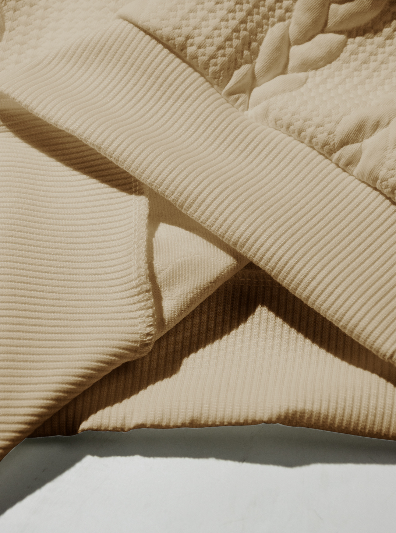 Pullover casual con colletto alla coreana e bottoni, stile transfrontaliero europeo e americano, tinta unita, lavorazione a maglia ampia e patchwork._voghion.com