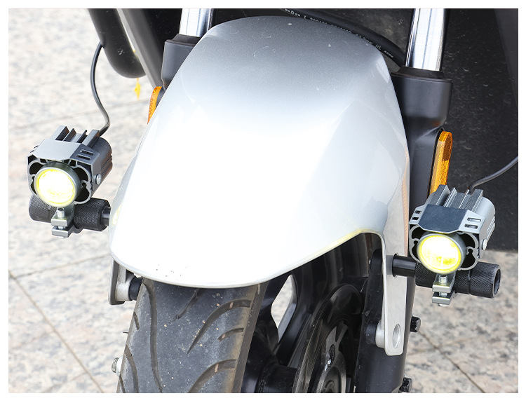 Motorcycle External Spotlight with Yellow and White Dual-Light Lens, Street Lighting Lamp, Electric Vehicle Modified Headlight with Integrated High and Low Beam