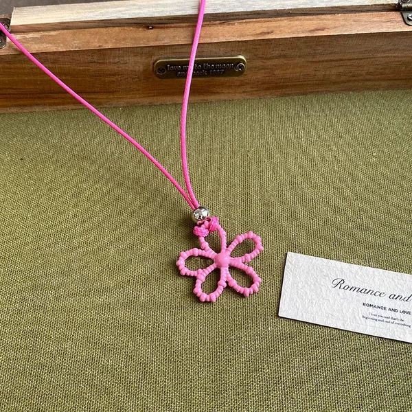 Fuchsia necklace, flowered