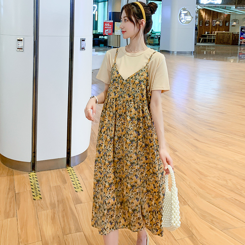 孕妇裙2022夏装韩版中长款黄色碎花吊带裙两件套连衣裙