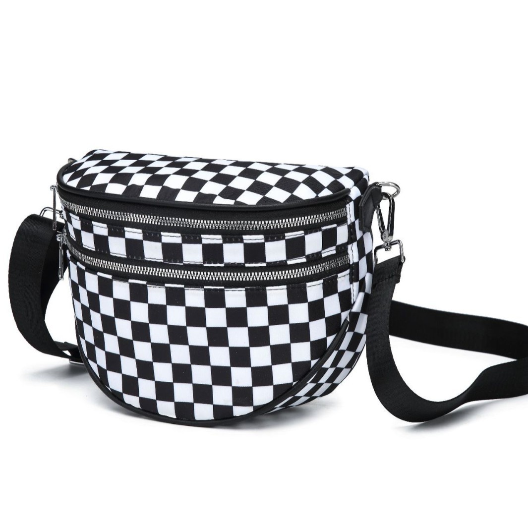 In Stock Women's New Fashion Versatile Oxford Cloth Large Capacity Shell Shoulder Bag Lightweight Crossbody Sports Bag - Thumbnail 4