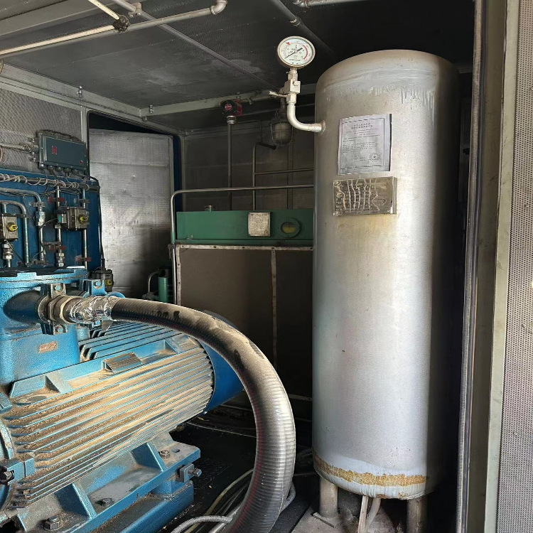 XDFD-13/35-250I型天然气压缩机  吸气压力3.5~20MPa  尺寸5650mm