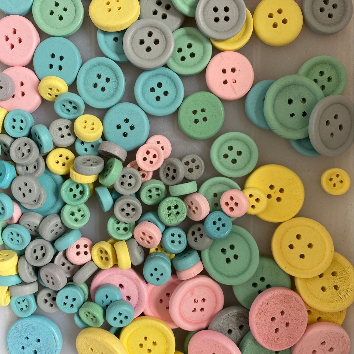 厂家直销木纽扣橄榄口碗扣猫眼DIY儿童卡通串珠多色