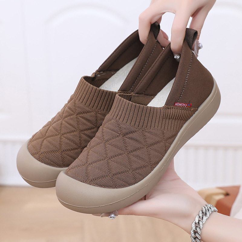 Carefully Selected Spring and Autumn Women's Cloth Shoes with Soft Soles and Soft Uppers, Slip-On Fashionable Mom Shoes, Lightweight, Comfortable, Non-Slip Work Shoes, Single Shoes Carefully Selected Spring and Autumn Women's Cloth Shoes with Soft Soles and Soft Uppers, Slip-On Fashionable Mom Shoes, Lightweight, Comfortable, Non-Slip Work Shoes, Single Shoes