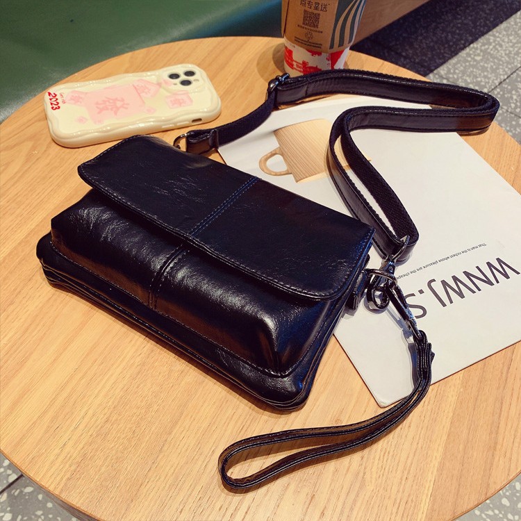 Women's Handbags 2025 New Arrival Wristlet Solid Color Retro Cowhide Texture Small Square Bag High-Quality Shoulder Crossbody Bag - Thumbnail 3