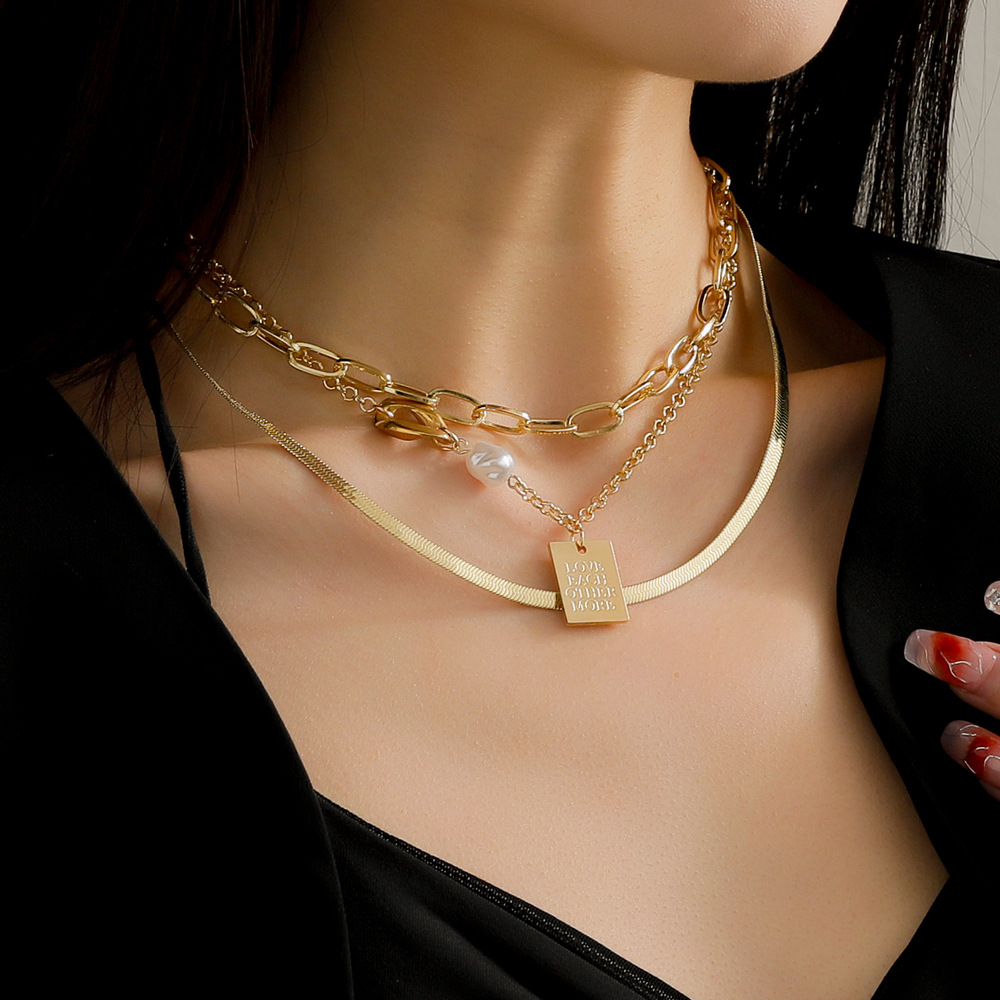 Retro Letter Square Stainless Steel Necklace Plating Artificial Pearls Stainless Steel Necklaces